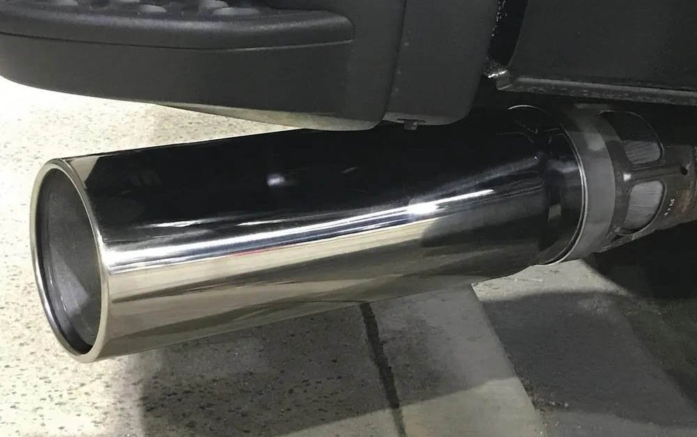 Best Exhaust Tip Styles for Diesel Trucks